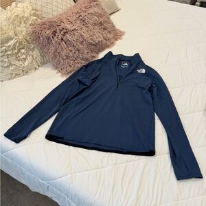 Men’s The North Face Blue Quarter-Zip Pullover size large